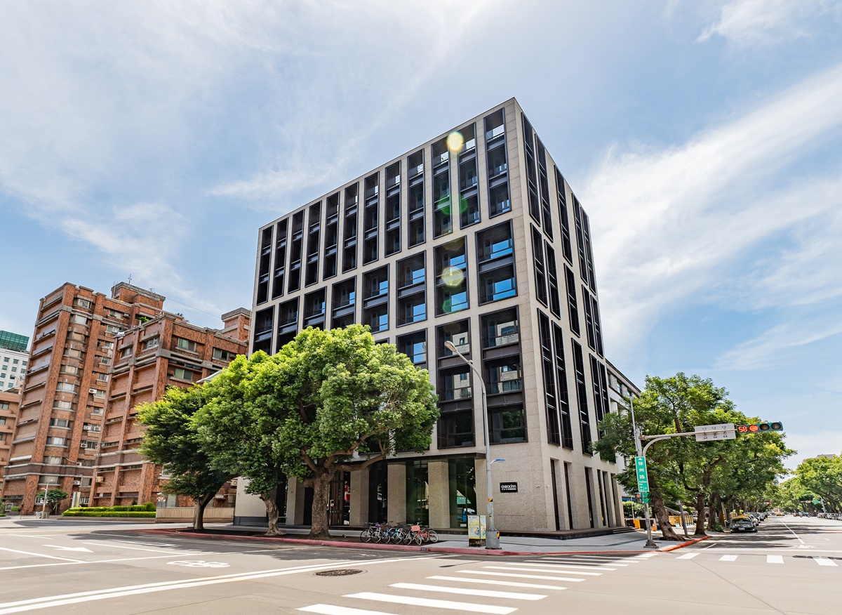 窗外就是樹海!台北最新「綠建築飯店」開幕,早餐爽嗑海鮮鹹粥、歐姆蛋套餐 窗外就是樹海!台北最新「綠建築飯店」開幕,早餐爽嗑海鮮鹹粥、歐姆蛋套餐