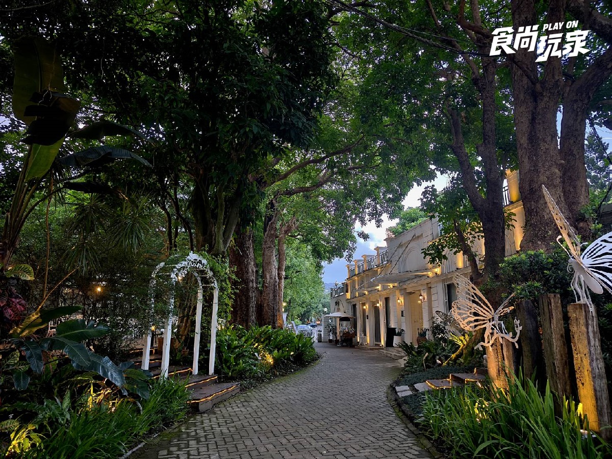 絕美白色教堂、7000坪落羽松園區!台北最美祕境餐廳,8大打卡點一次看 絕美白色教堂、7000坪落羽松園區!台北最美祕境餐廳,8大打卡點一次看