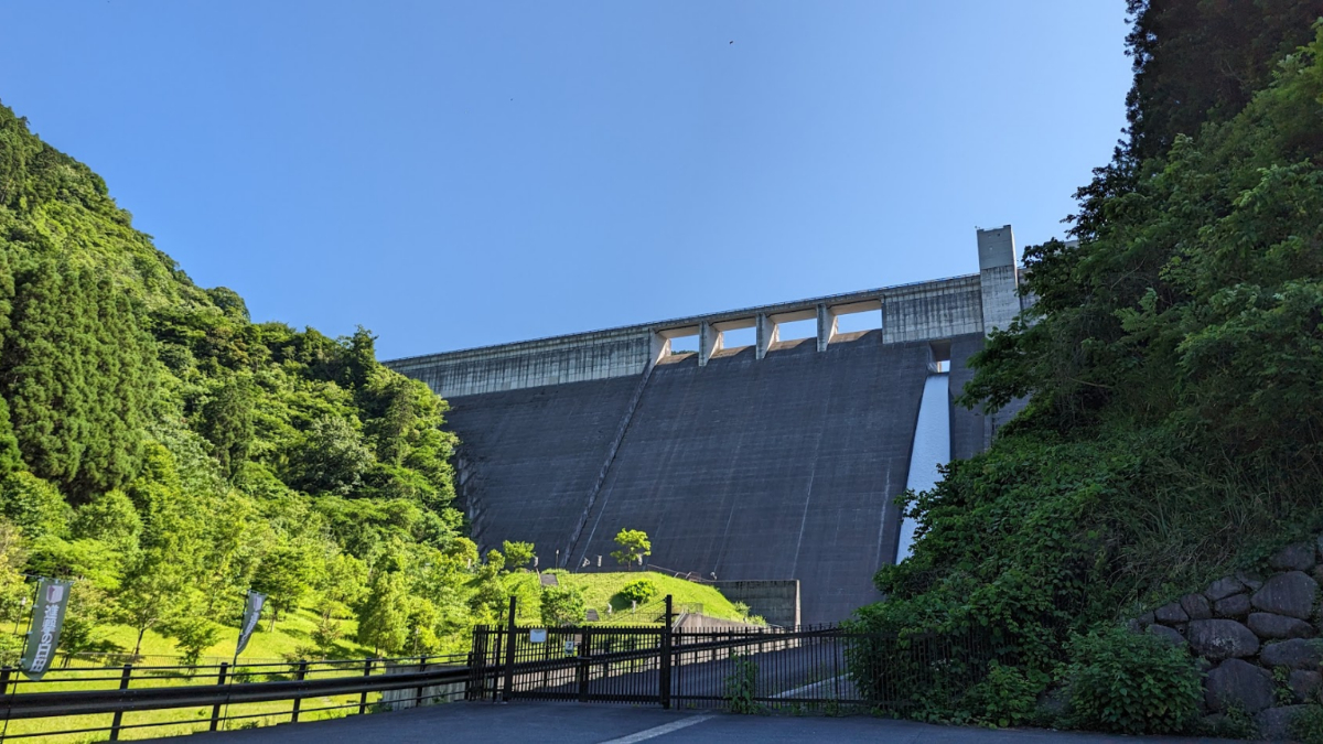 福岡動漫朝聖之旅！走進糸島龍貓森林，LaLaport巨大鋼彈、進擊巨人故鄉、鬼滅神社