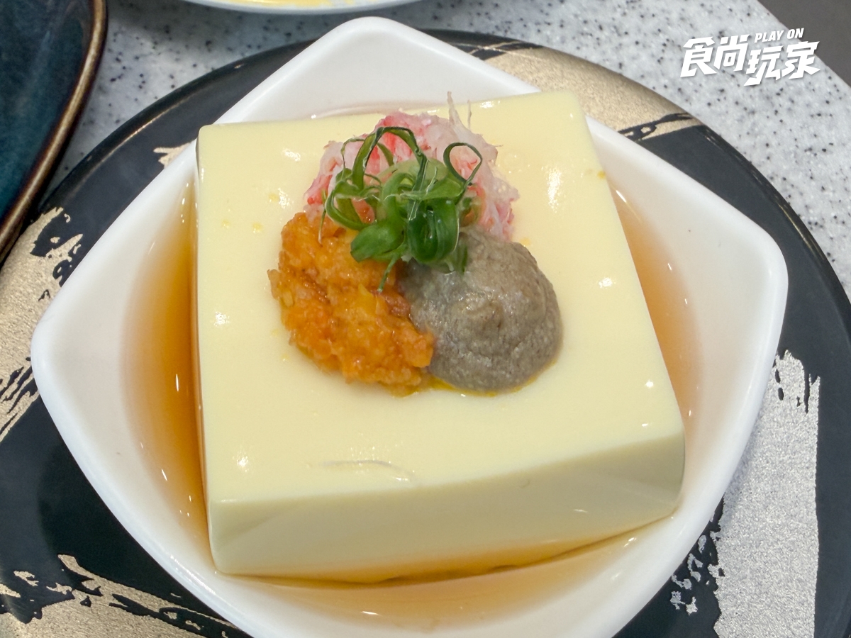 《拜託了冰箱》鄭鎬泳研發!爭鮮開賣聯名菜色、40元起開吃,主廚推薦這3道菜 《拜託了冰箱》鄭鎬泳研發!爭鮮開賣聯名菜色、40元起開吃,主廚推薦這3道菜