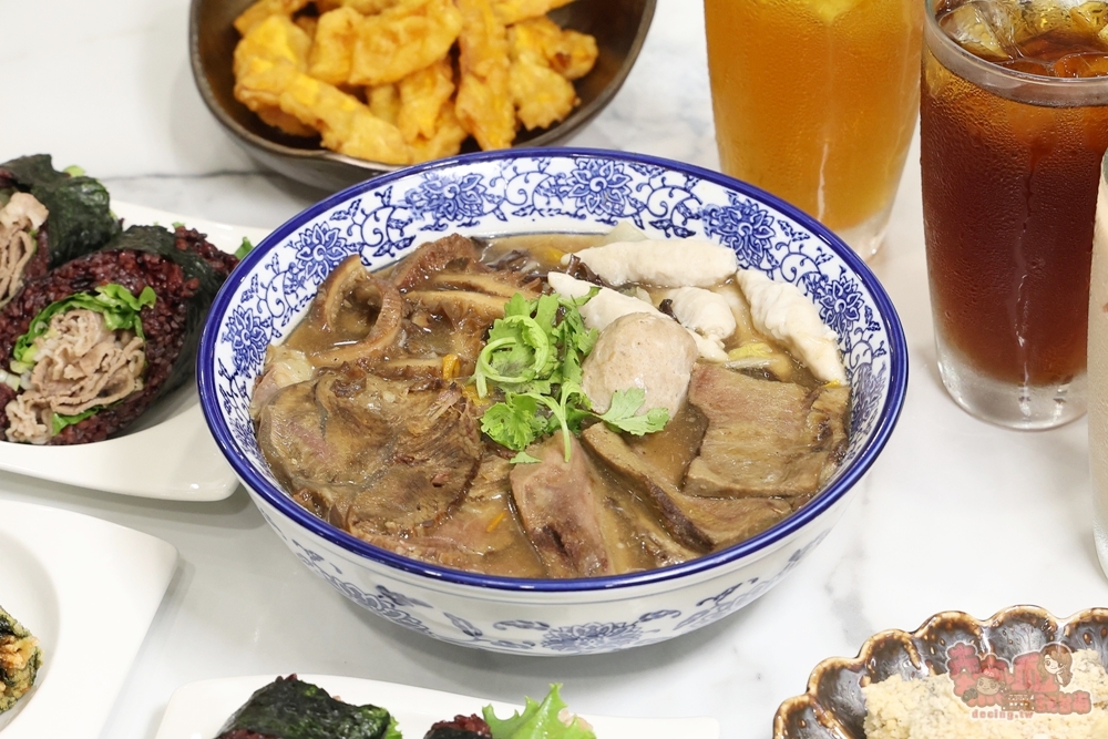 台南老字號「福樓」開台式小吃店!炸土魠魚、古早味羹麵必吃,飯卷80元起 台南老字號「福樓」開台式小吃店!炸土魠魚、古早味羹麵必吃,飯卷80元起