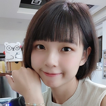 我是Kelly奈醬子