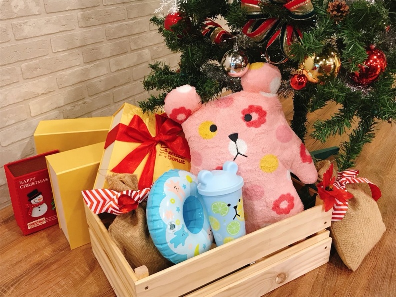 12月4日起，於全台 Mister Donut 門市消費加388元即可換購超值的熊好康組.jpg
