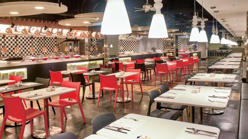 呼叫「豬」隊友！姓名有朱、屬豬「飯店人氣自助餐」吃到飽5折半價