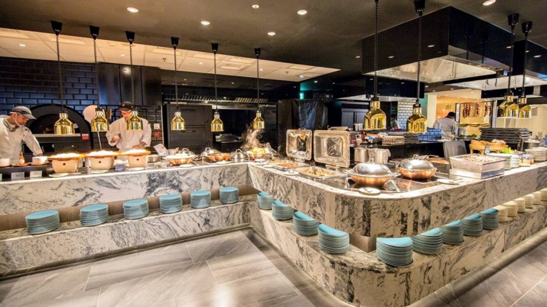 改裝全新開幕！吃到飽霸主「漢來海港台中店」升級版菜單，人氣必吃攻略
