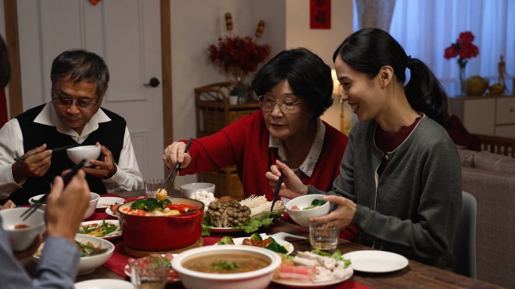 「吃飯１習慣」讓一家三口全罹癌！醫師揭省錢５大誤區：做錯反而花數百萬元