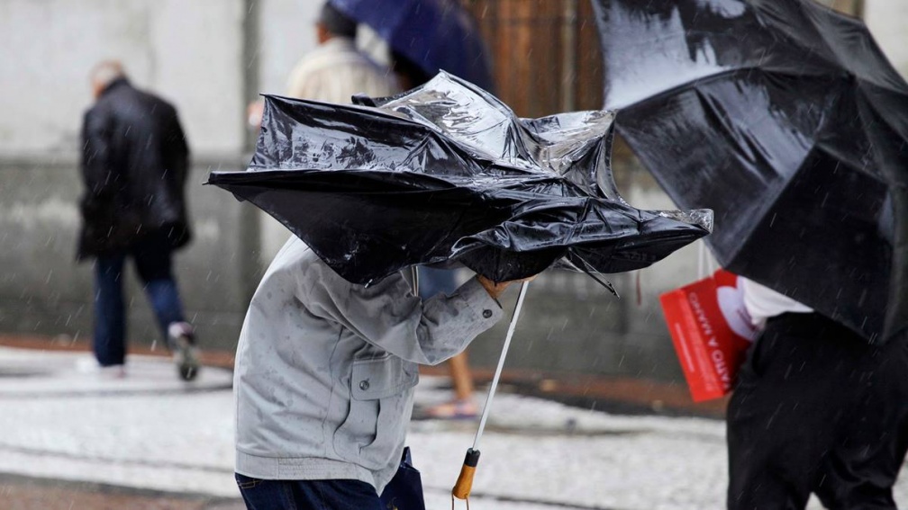 輕颱「木恩」生成！最新颱風路徑動態曝光，專家：另一熱帶擾動恐成颱帶大雨