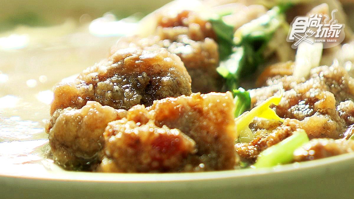 早上7點半就賣完！「肉羹麵」湯清爽肉大塊，桃園人一吃50年