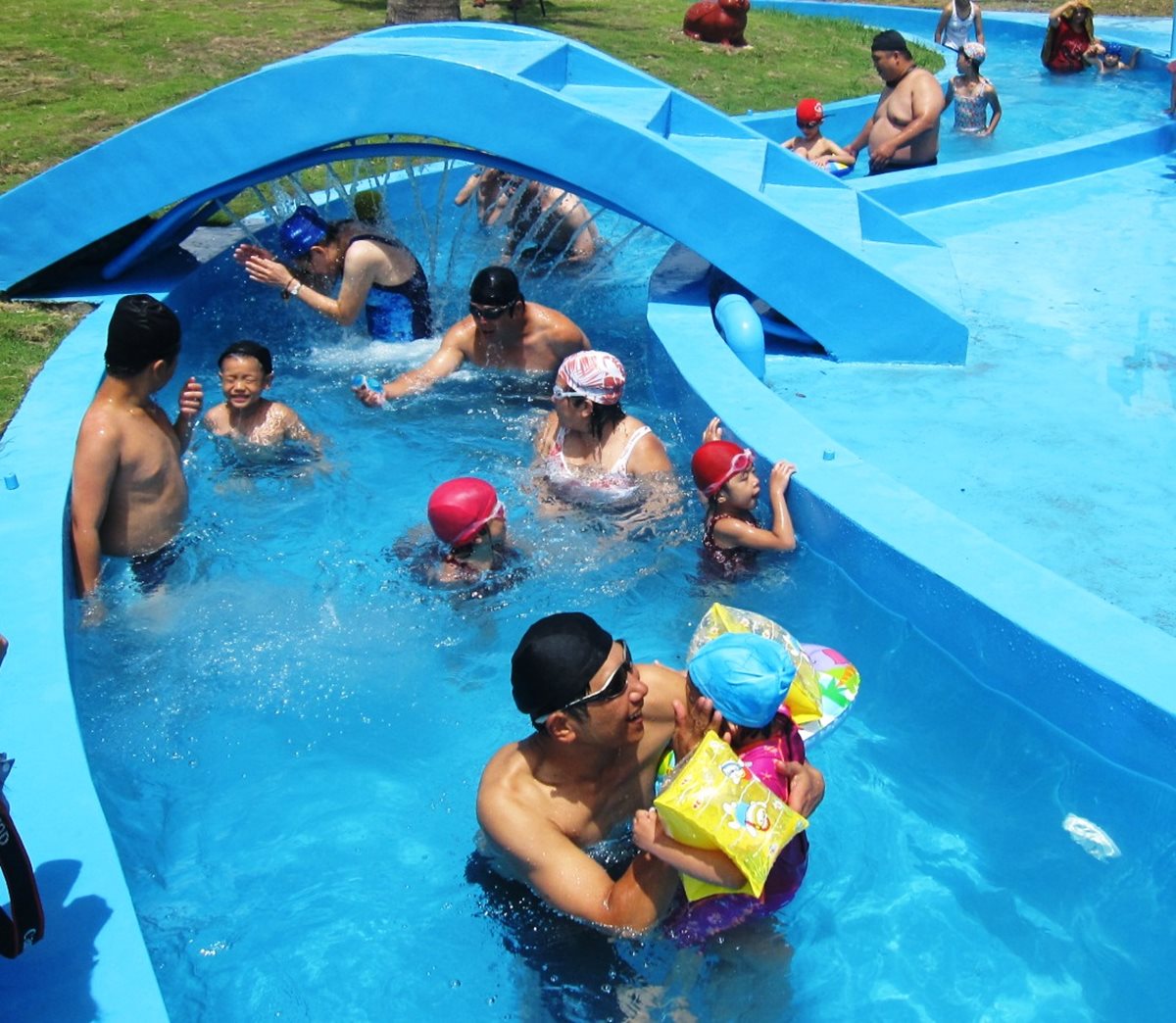 免費玩水2個月!花蓮「知卡宣森林親水公園」必玩720度滑水道、六大主題水池 免費玩水2個月!花蓮「知卡宣森林親水公園」必玩720度滑水道、六大主題水池