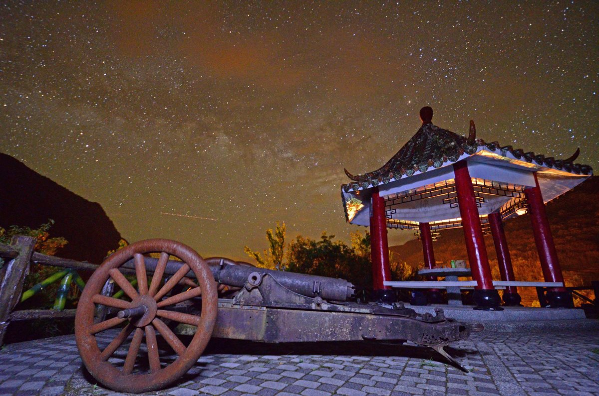 台東14個「最美星空觀景點」你去過幾個?暑假小旅行第一發就選這! 台東14個「最美星空觀景點」你去過幾個?暑假小旅行第一發就選這!