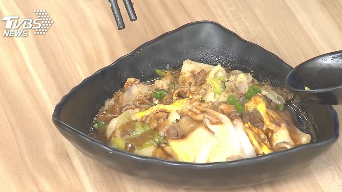 台北中山區2家人氣「腸粉」攤：加特製醬料吃湯的、用餐時間必排隊