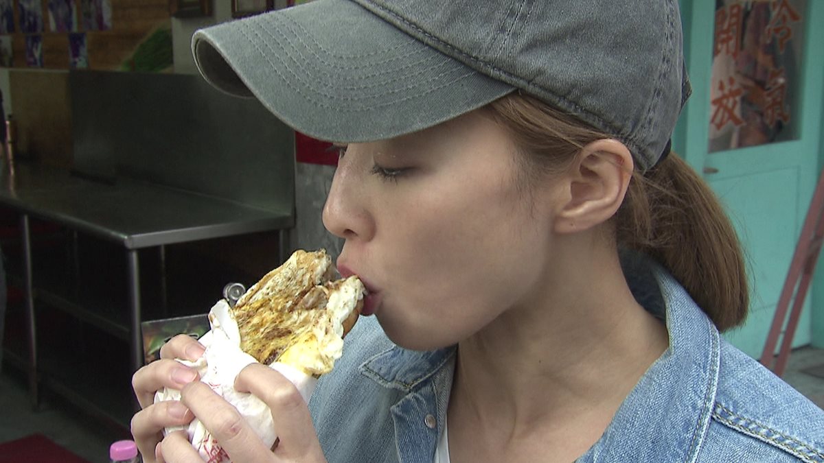 你想不到的驚喜口味！「蔥油餅」包麻糬、培根吃過嗎？