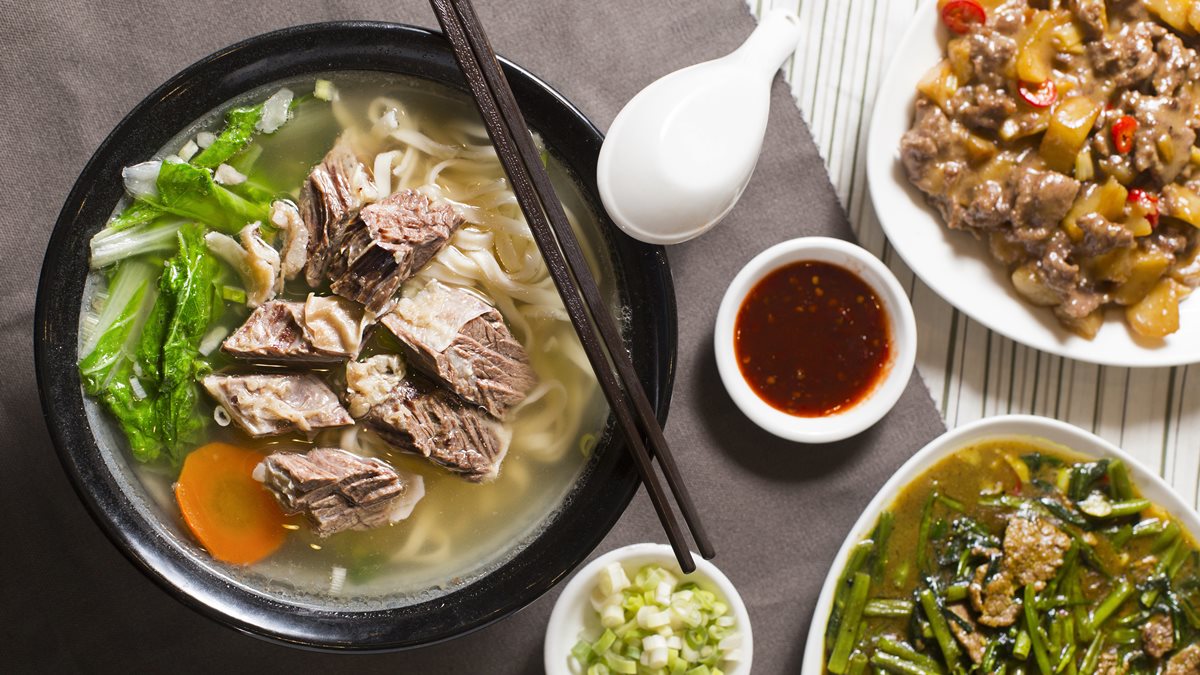 喝湯暖呼呼！台北超好吃的「清燉牛肉麵」指名這4家
