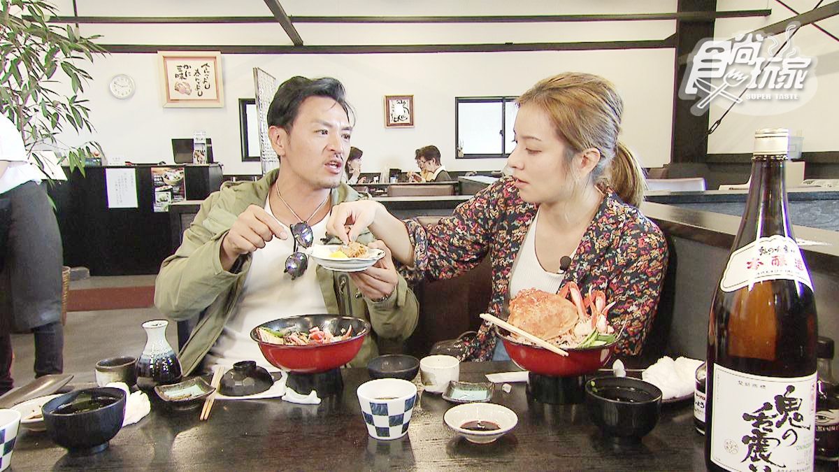 CP值破表！松葉蟹丼550台幣有找，滿滿蟹肉鋪到看不見飯