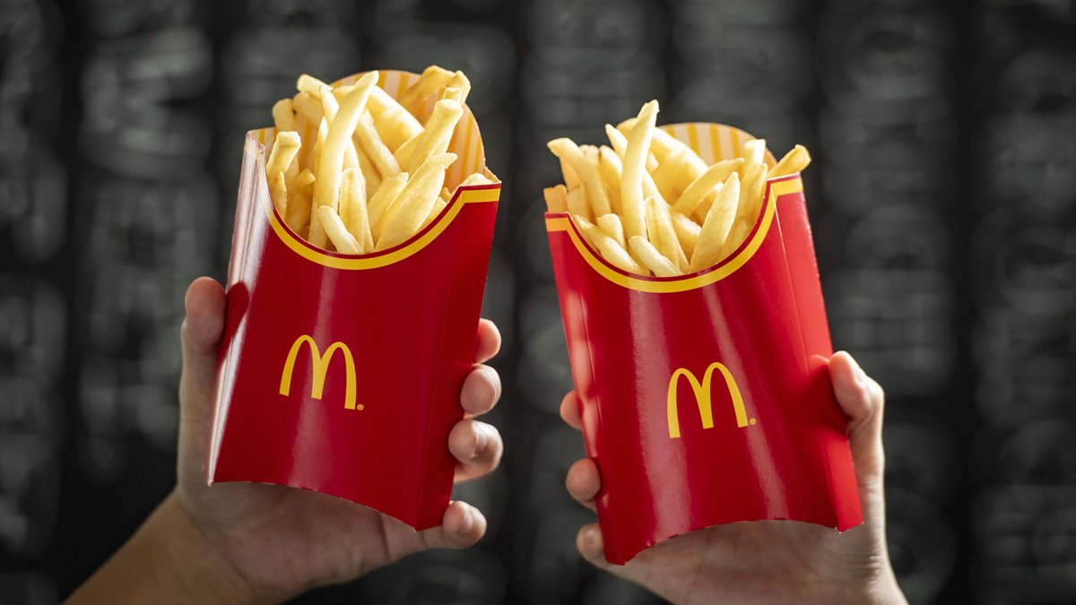 「嗶」的不要不要der！麥當勞連續7週「大薯買一送一」，只要有這張卡