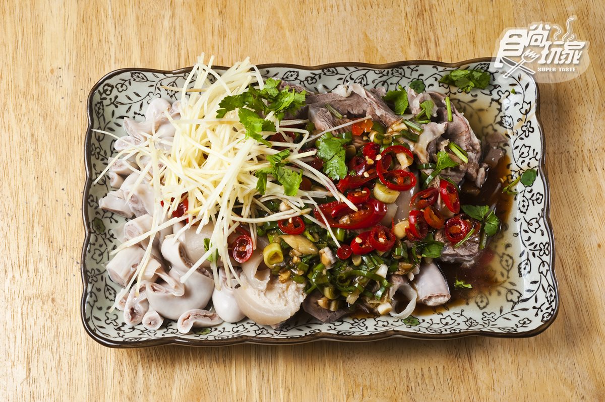 鄉親們慎入！「脆腸、大腸頭」竟然是豬的那個部位，你一定吃過～