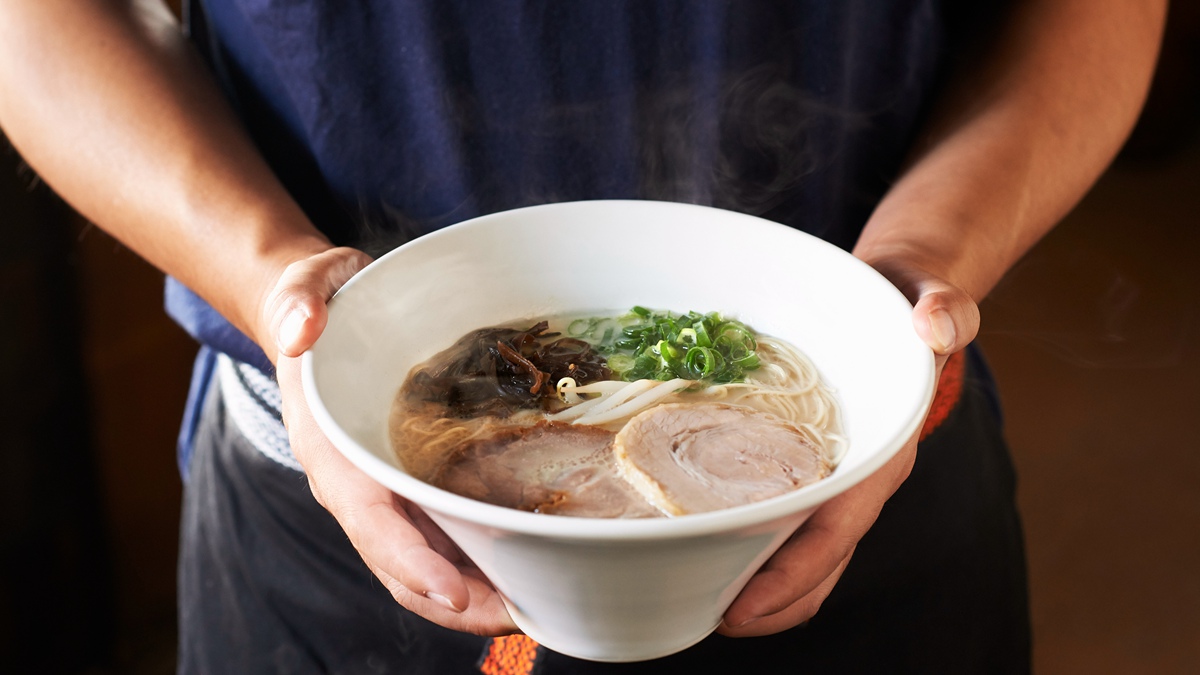 拉麵控要搶！一風堂白丸元味、博多豚骨，這天來吃一碗只要34元