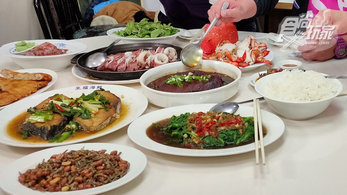一吃停不下來！澎湖厲害海鮮店，必點招牌東坡肉、放大版土魠魚、乾煎中卷