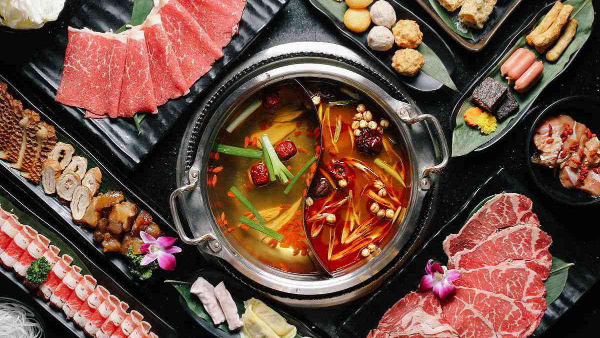 網美麻辣鍋「新馬辣」宜蘭開幕有優惠！全台分店升級和牛、神仙牛、鮑魚吃到飽