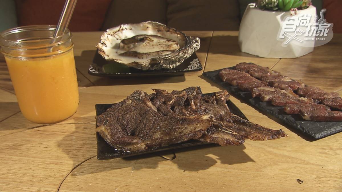 海景配燒烤！墾丁最美BBQ主打峇里島氛圍，孜然羊排、巨無霸生蠔都必吃