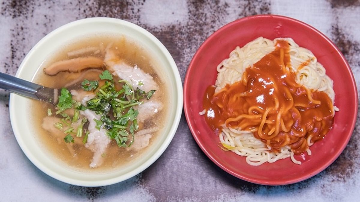 新莊人一吃60年！廟街老攤只賣乾拌麵、香菇肉羹，超低調店面走過很容易錯過