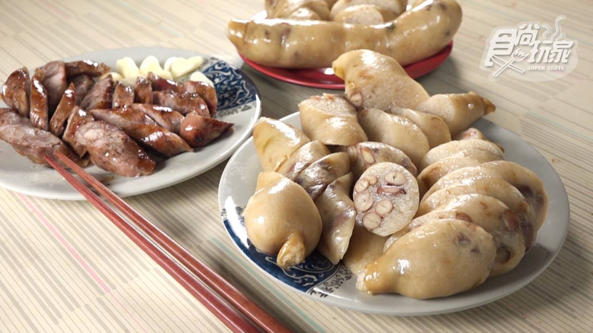 傳承80年！嘉義烤大腸有滿滿糯米香，搭配黑豬肉香腸一口咬下超滿足