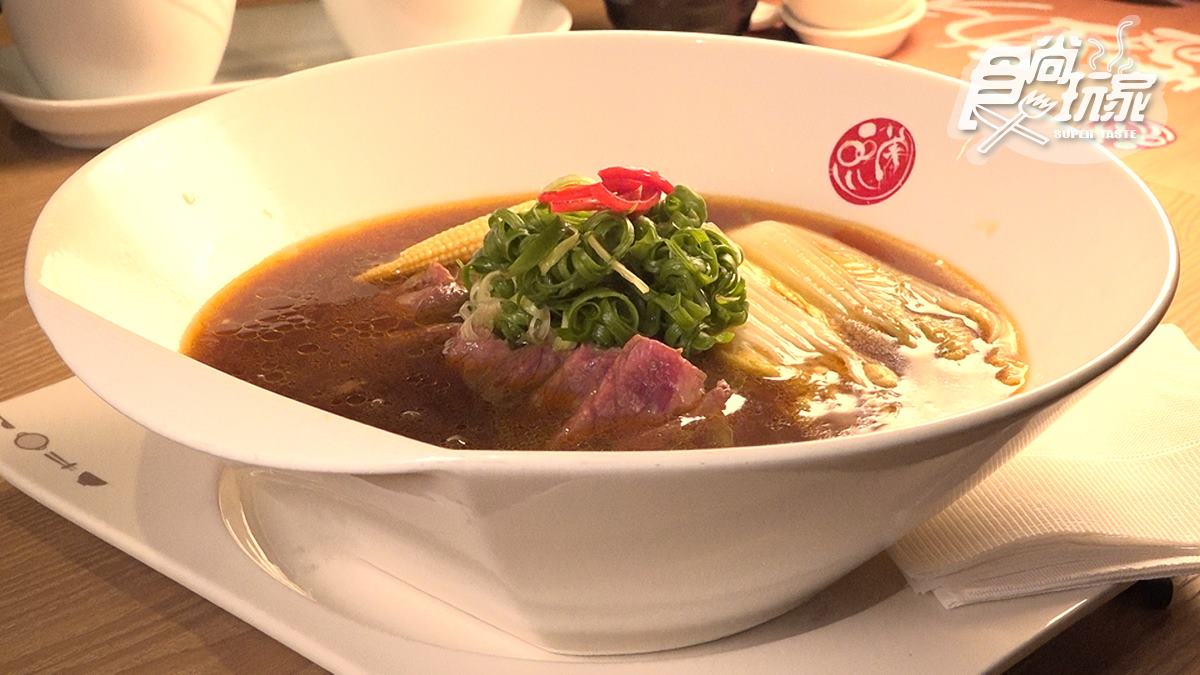 CNN大推！台北牛排麵好吃到翻白眼，炙燒翼板、安格斯肋眼都必點