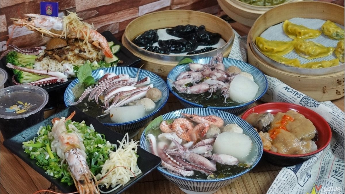 苗栗高CP小吃店給料不手軟！滷肉飯放天使蝦、蒸餃包大干貝、小卷湯麵鋪滿10隻