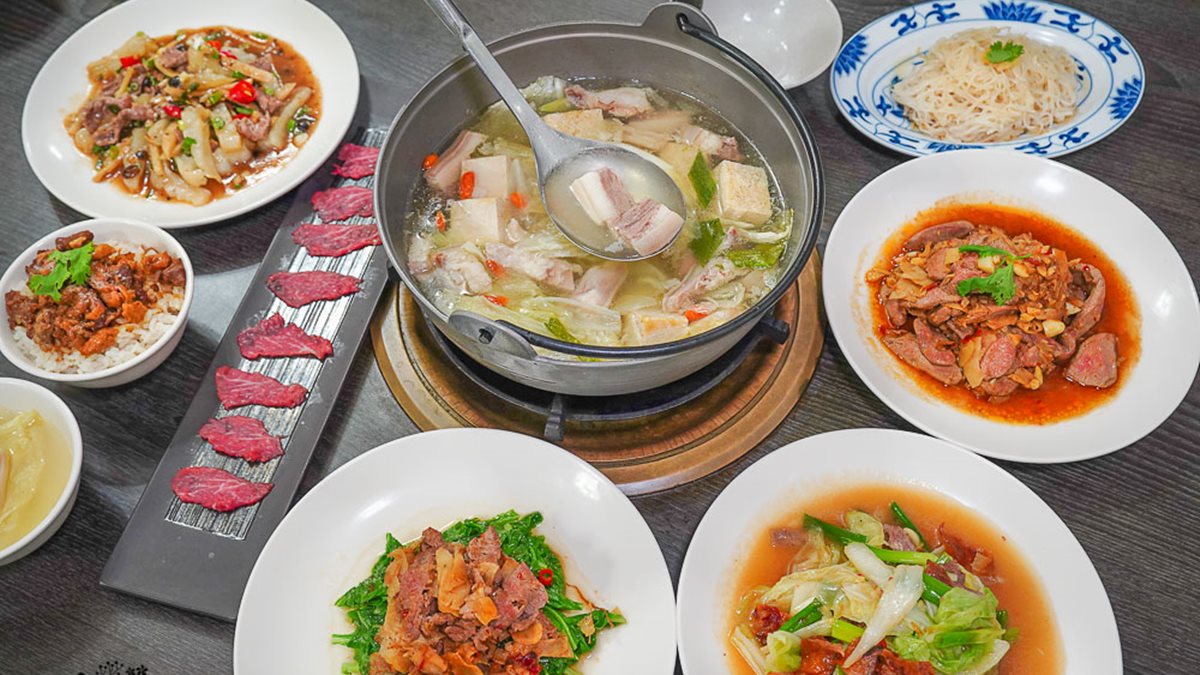 傳承三代「台南溫體羊肉爐」清甜不羶！「湯底」就要８道工序，必點羊菲力入口即化