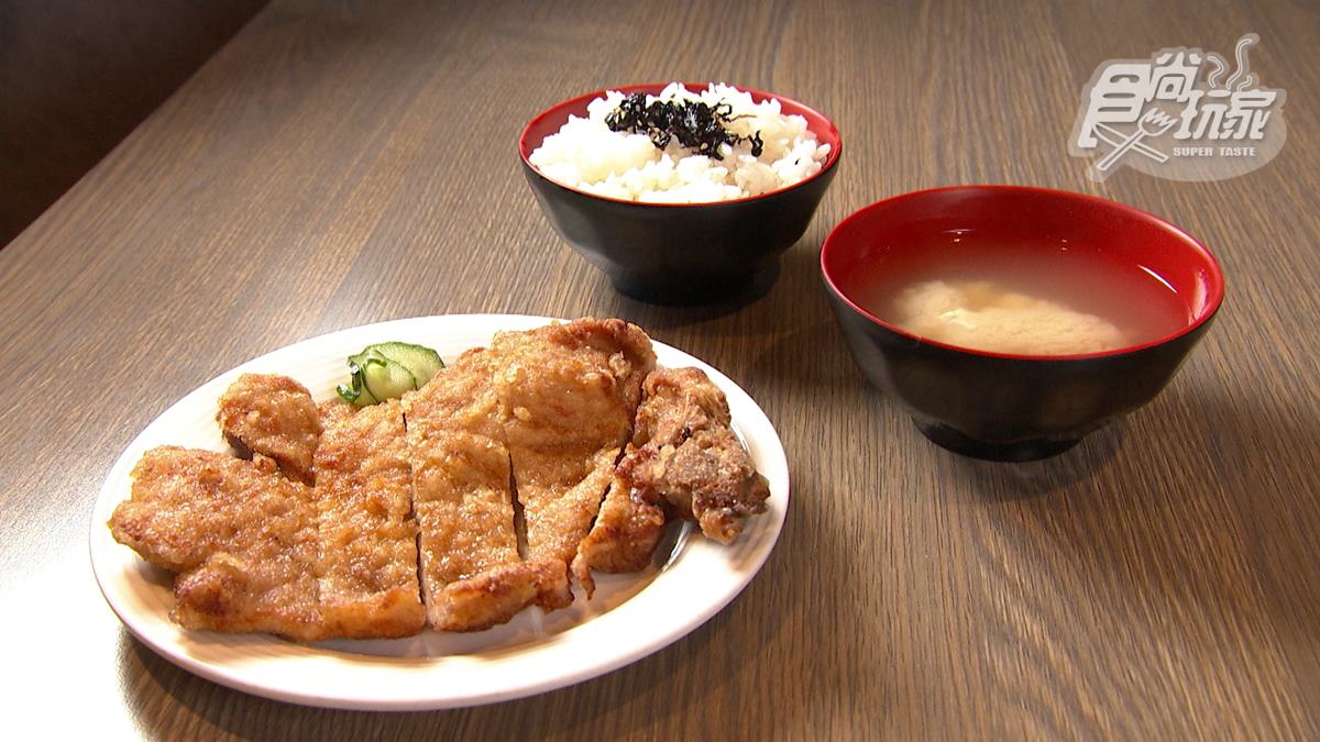50年古早味！傳統「草袋飯」配祕製雪裡紅乾鹹香又開胃，金黃卡滋「炸排骨」一咬超多汁