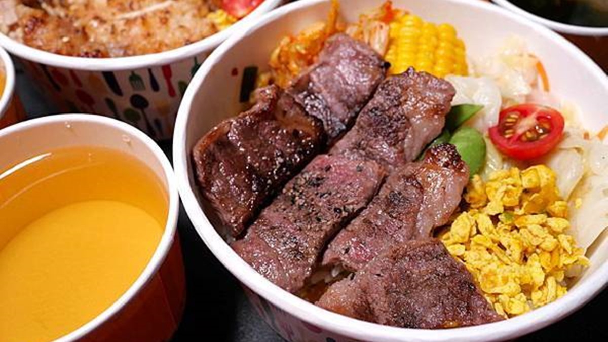 CP值超高！日式燒肉店「Prime牛小排」餐盒只要298元，德式「帶骨香腸」鹹香多汁也必點