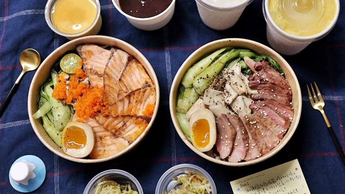 ８折開嗑！知名燒肉店「限量丼飯」必點Q脆厚切牛舌，「炙燒鮭魚」加明太子口感更豐富