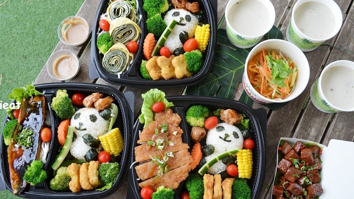 少女心噴發！人氣親子餐廳推３款「熊貓造型」餐盒，必嗑嫩煎照燒鯖魚、奶香厚蛋捲