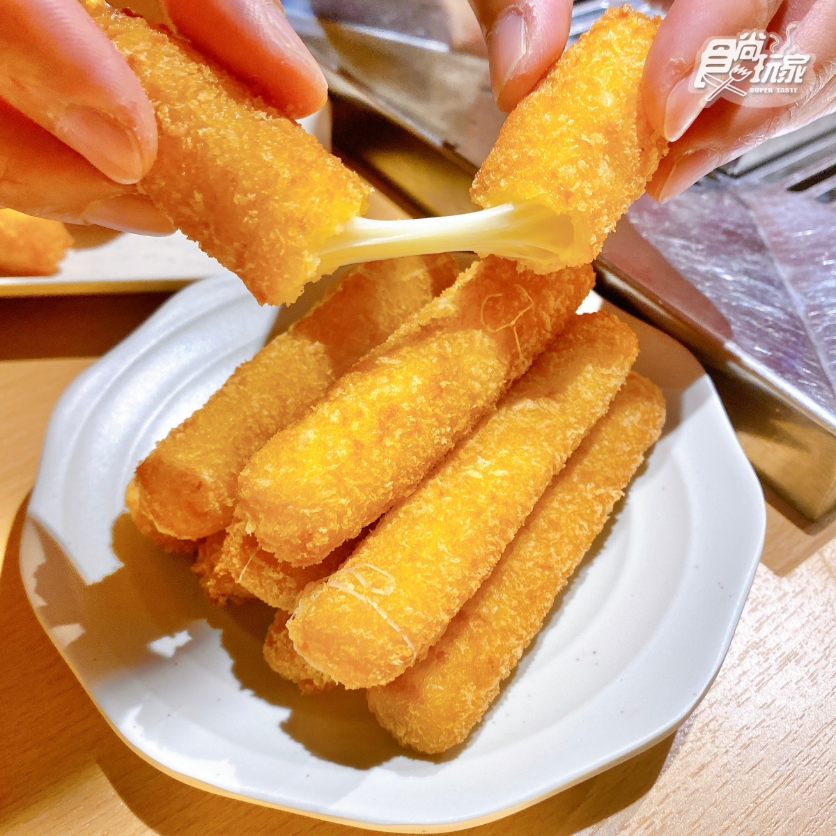 500元炸物吃到飽!「串家物語」超過30款串炸任吃,加碼送牽絲起司條 500元炸物吃到飽!「串家物語」超過30款串炸任吃,加碼送牽絲起司條