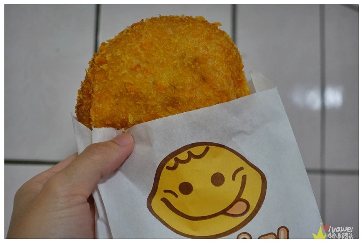 日本人掛保證！花蓮4.6星「咖哩麵包」口味超道地，外皮酥脆鬆軟冷掉也好吃
