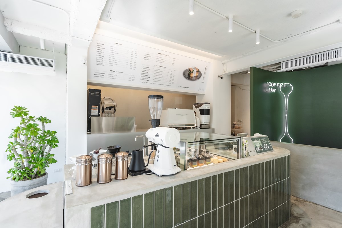 台北最好喝西西里在這!「COFFEE LAW」東區概念店新開幕,絕美綠山丘搶拍 台北最好喝西西里在這!「COFFEE LAW」東區概念店新開幕,絕美綠山丘搶拍