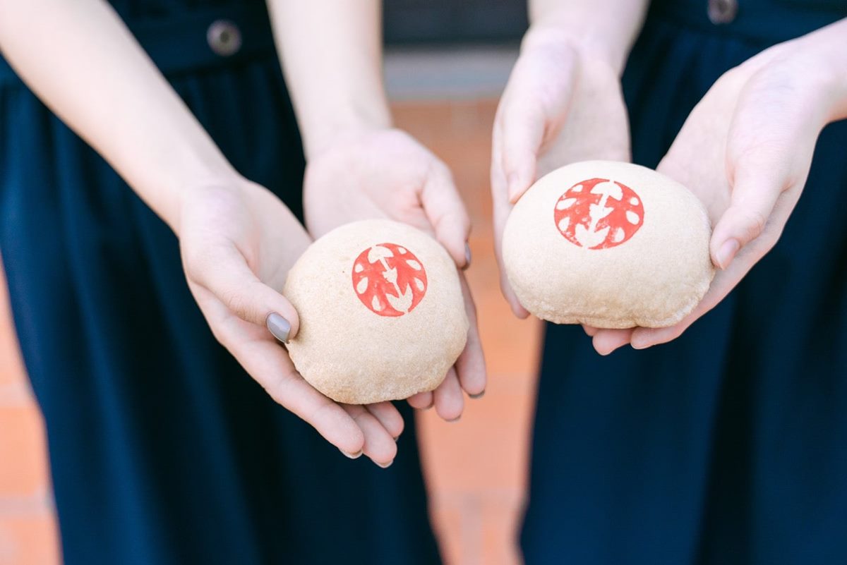 台南「巨型椪餅群」出現林百貨！百年經典「林椪餅」必買，還有老店體驗可玩