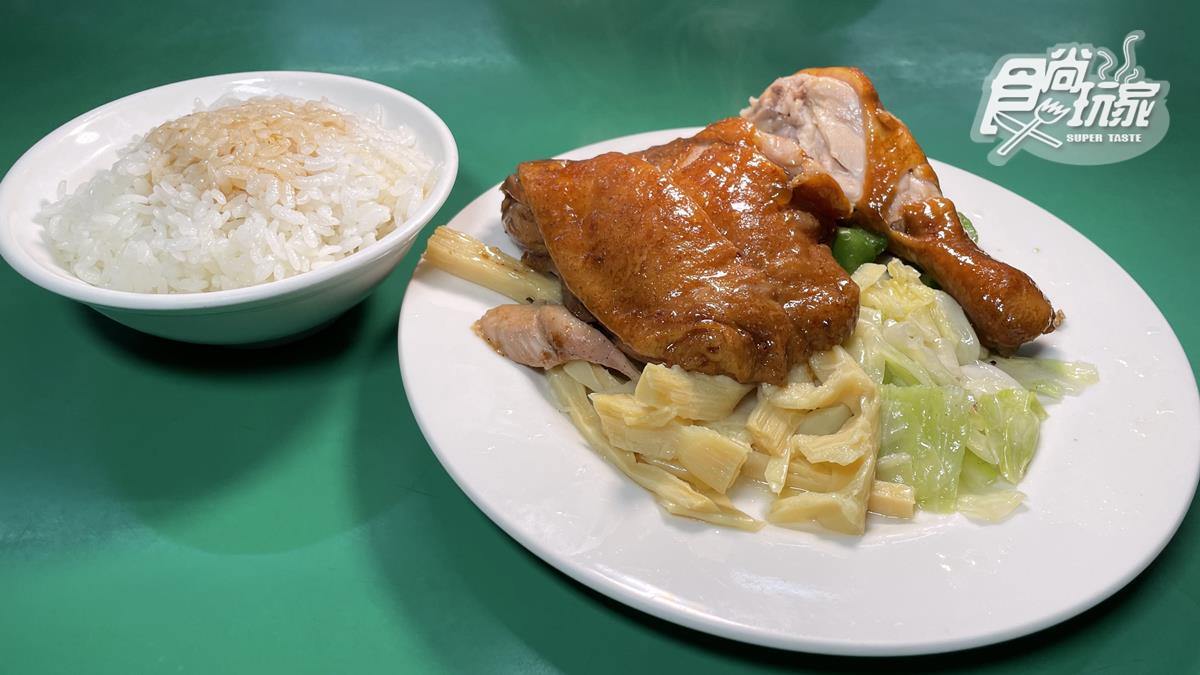 《孤獨的美食家》推薦！台北人氣小吃必點「五郎套餐」，雞腿入口即化超軟嫩
