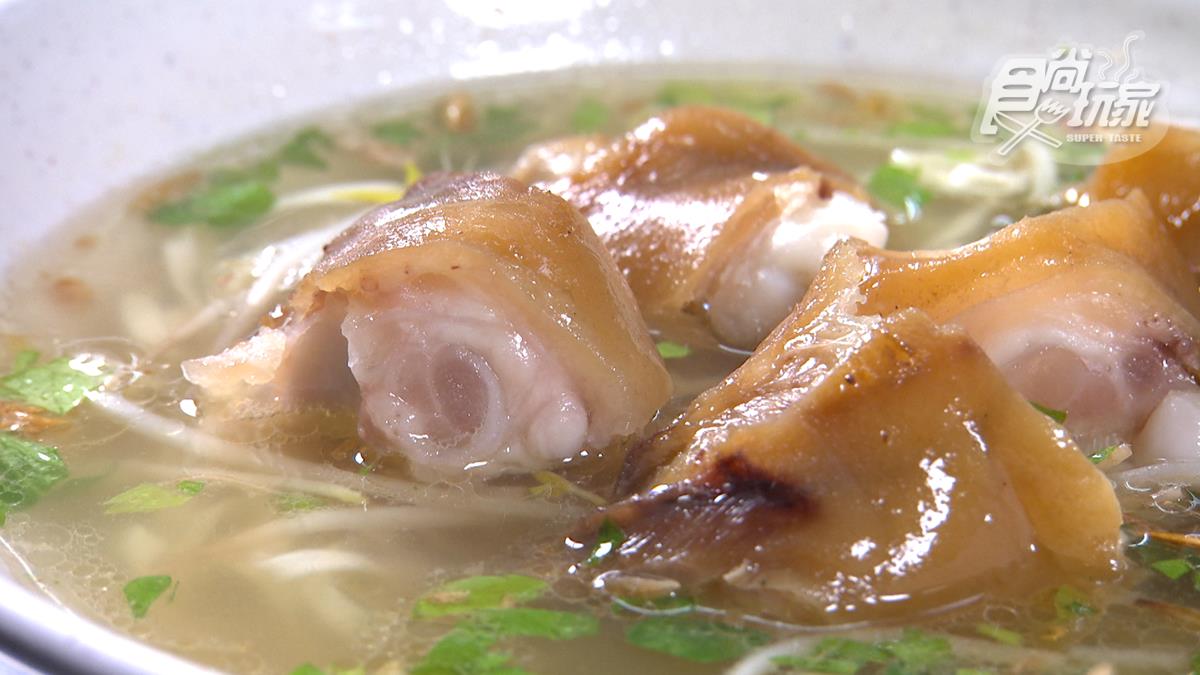 網推老字號麵店！必點「古早味拌麵」充滿油蔥香，「豬腳麵」吸滿湯汁超入味