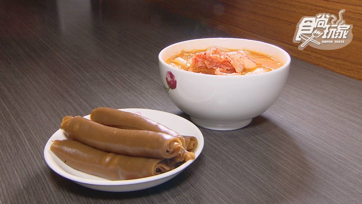 「黑糖粄條」吃過嗎？純手工製作帶有清甜米香，扎實Q彈竟像在吃黑糖糕