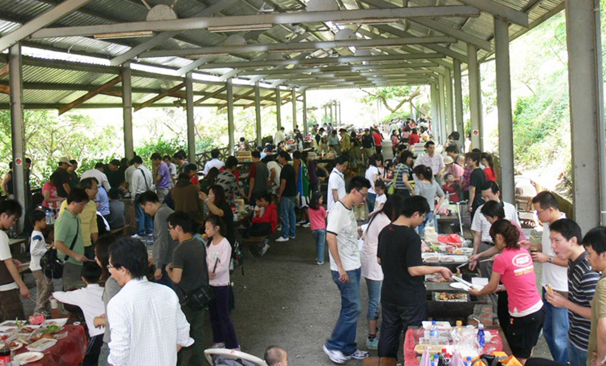 「中秋烤肉」北中南15處戶外烤場推薦！380元起吃到飽、免費場地、代訂食材
