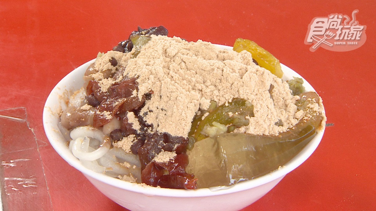 快到媽祖廟旁吃冰！「古早味麵茶冰」飄香台南一世紀，加滿料才40元超佛心