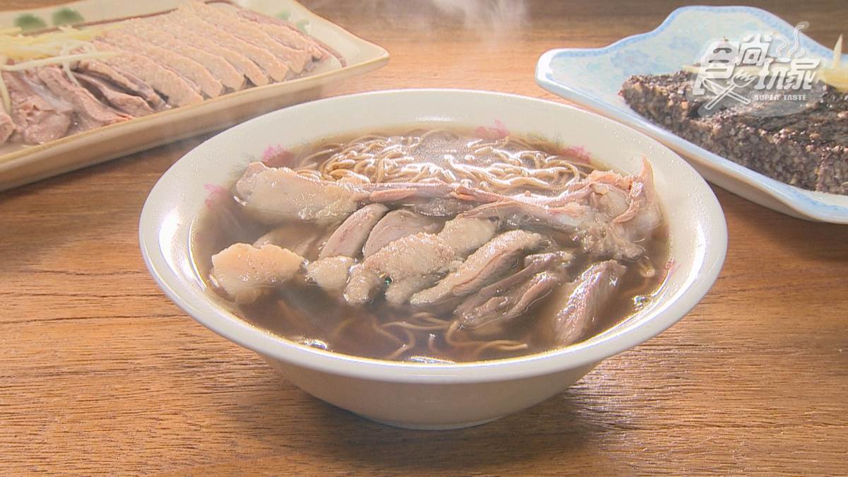 飄香雲林一甲子！在地最愛「當歸鴨麵線」皮Ｑ肉嫩，高湯融入鴨肉精華超順口