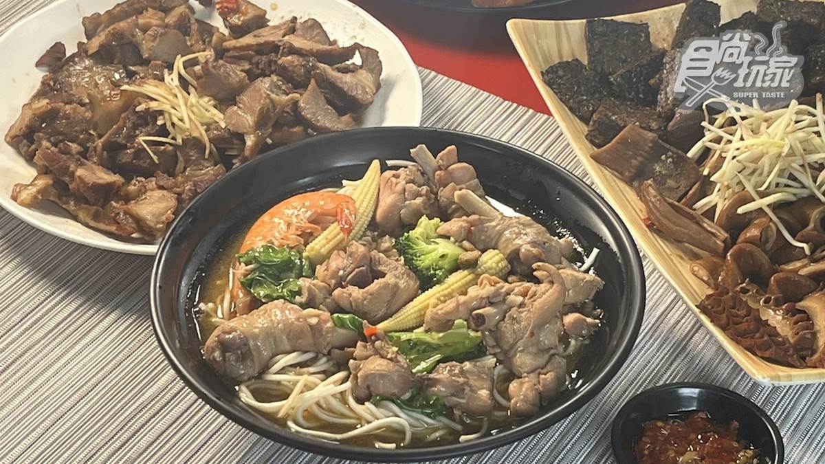每天只賣20碗！搶吃超限量「海鮮大骨湯麵」，老饕必加靈魂辣醬更對味