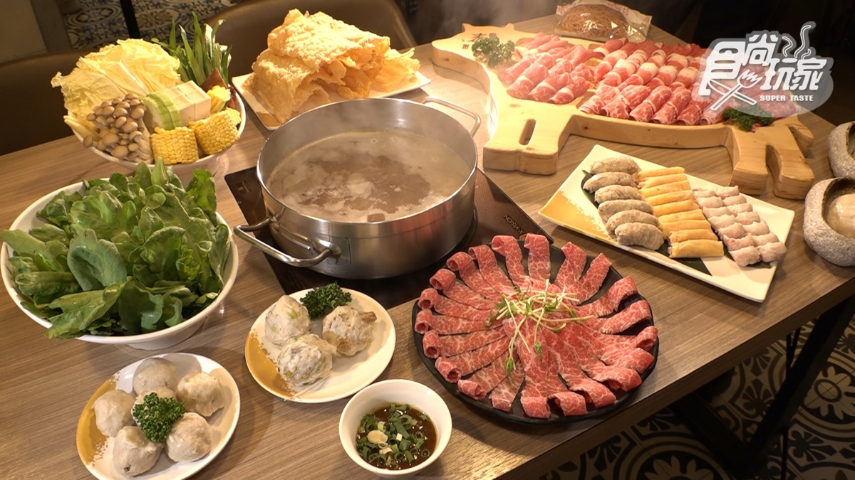 連３年得獎特製沙茶！高雄「汕頭火鍋」湯頭鮮味滿滿，爽吃牛小排超飽足