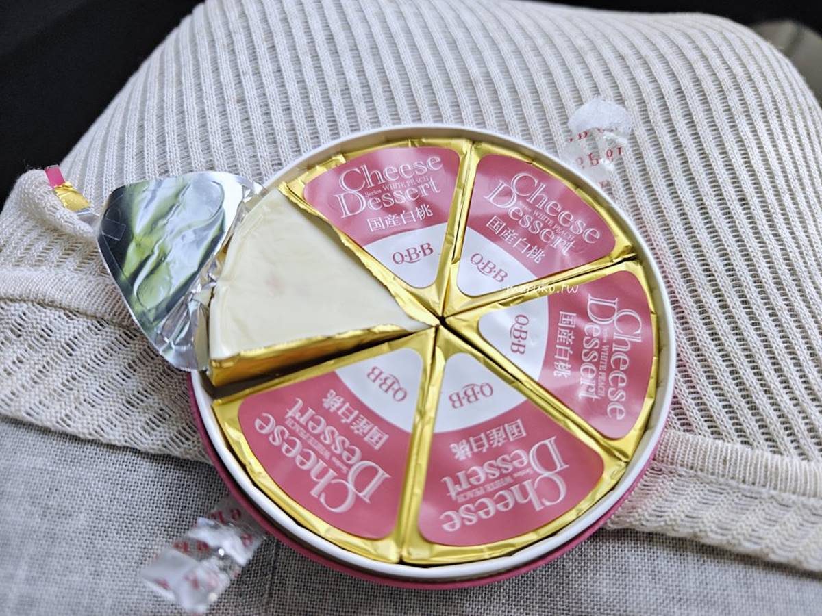 日本主婦逛街必買!超人氣多口味「起司甜點」,激推限定款水蜜桃、開心果 日本主婦逛街必買!超人氣多口味「起司甜點」,激推限定款水蜜桃、開心果