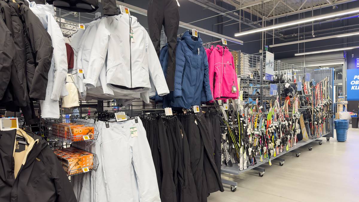 北臉外套太貴買不下去？網友推２平價品牌極暖、高CP值：隨便買幾件就無敵