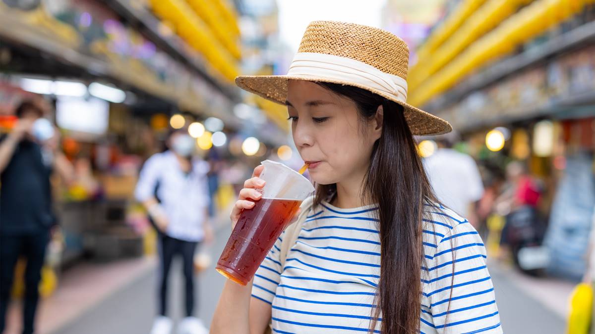 喝無糖飲料依然糖尿病！專家揭「血糖超標３大原因」，腰圍比體重更重要