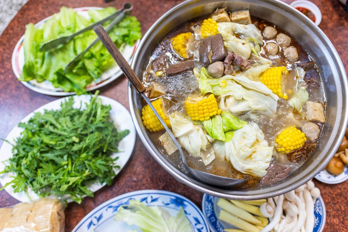 火鍋加什麼料內行?蝦滑、肉類被點名,網友再推2食材不踩雷:怎麼煮都好吃 火鍋加什麼料內行?蝦滑、肉類被點名,網友再推2食材不踩雷:怎麼煮都好吃