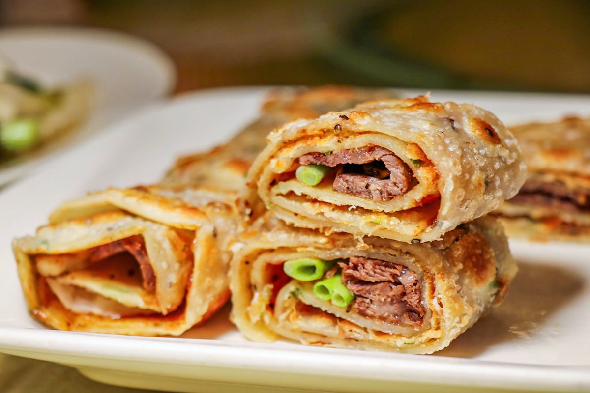 北投老字號「皇池砂鍋粥」回來了!開幕地點、菜單搶看,老饕必嗑紅蟳粥、爆漿包 北投老字號「皇池砂鍋粥」回來了!開幕地點、菜單搶看,老饕必嗑紅蟳粥、爆漿包